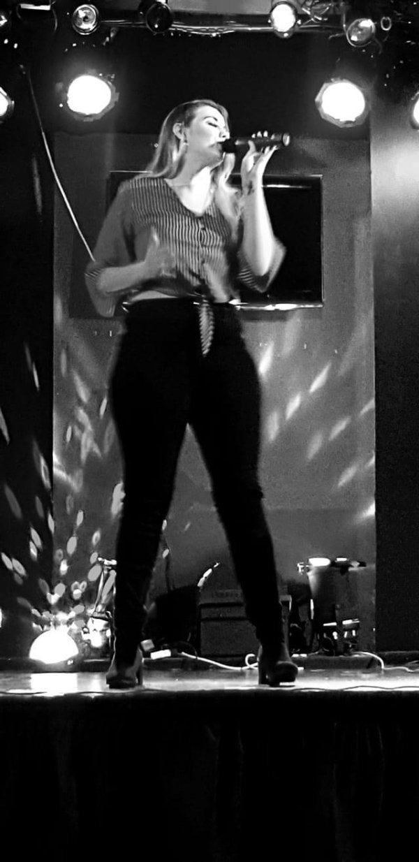 Sammiie as Cher we go again - Image 2