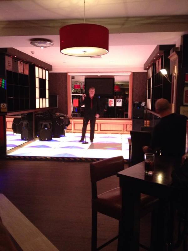 DARIN DAY AS TONY HADLEY TRIBUTE - Image 3