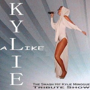 SUZY HOPWOOD AS KYLIE MINOGUE