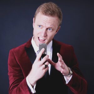 Ben Beard as Frankie Valli