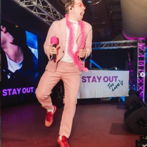 Sam Turrell as Harry Styles