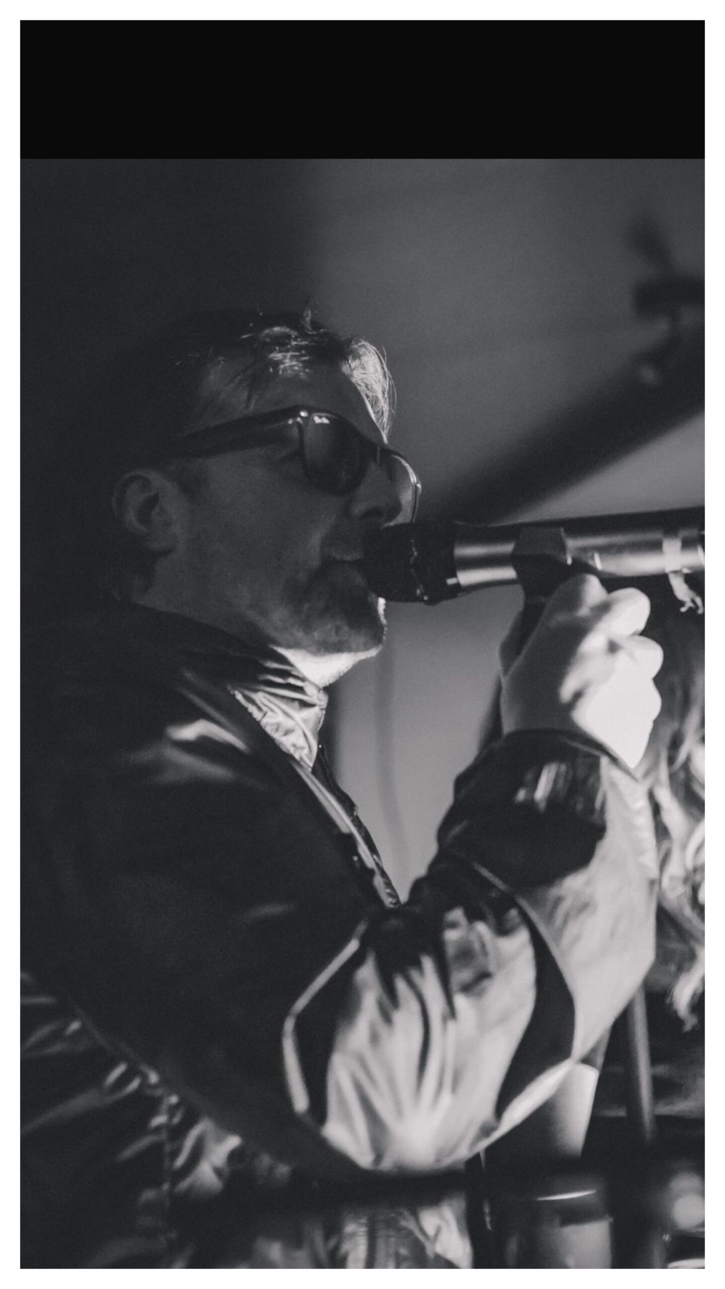 AJ walker as Liam Gallagher - Image 9